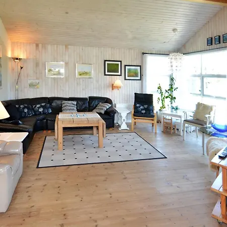 Annalina - 1-1km From The Sea By Interhome * Blavand